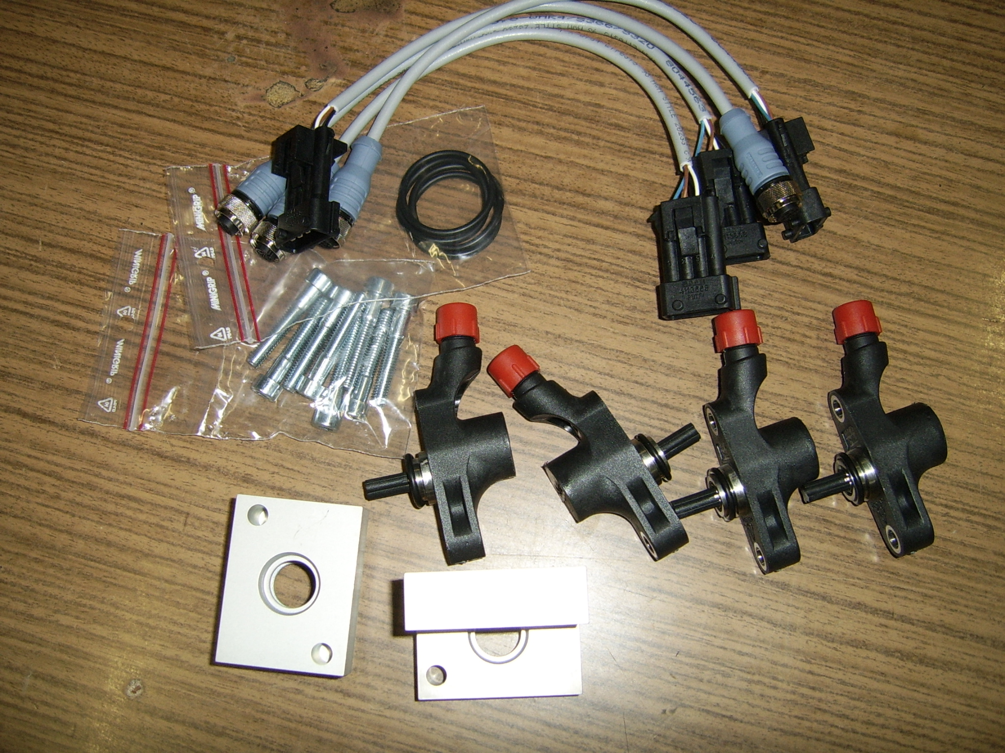 6135954 POSITIONSSENSOR P70 EC KIT 4FACH