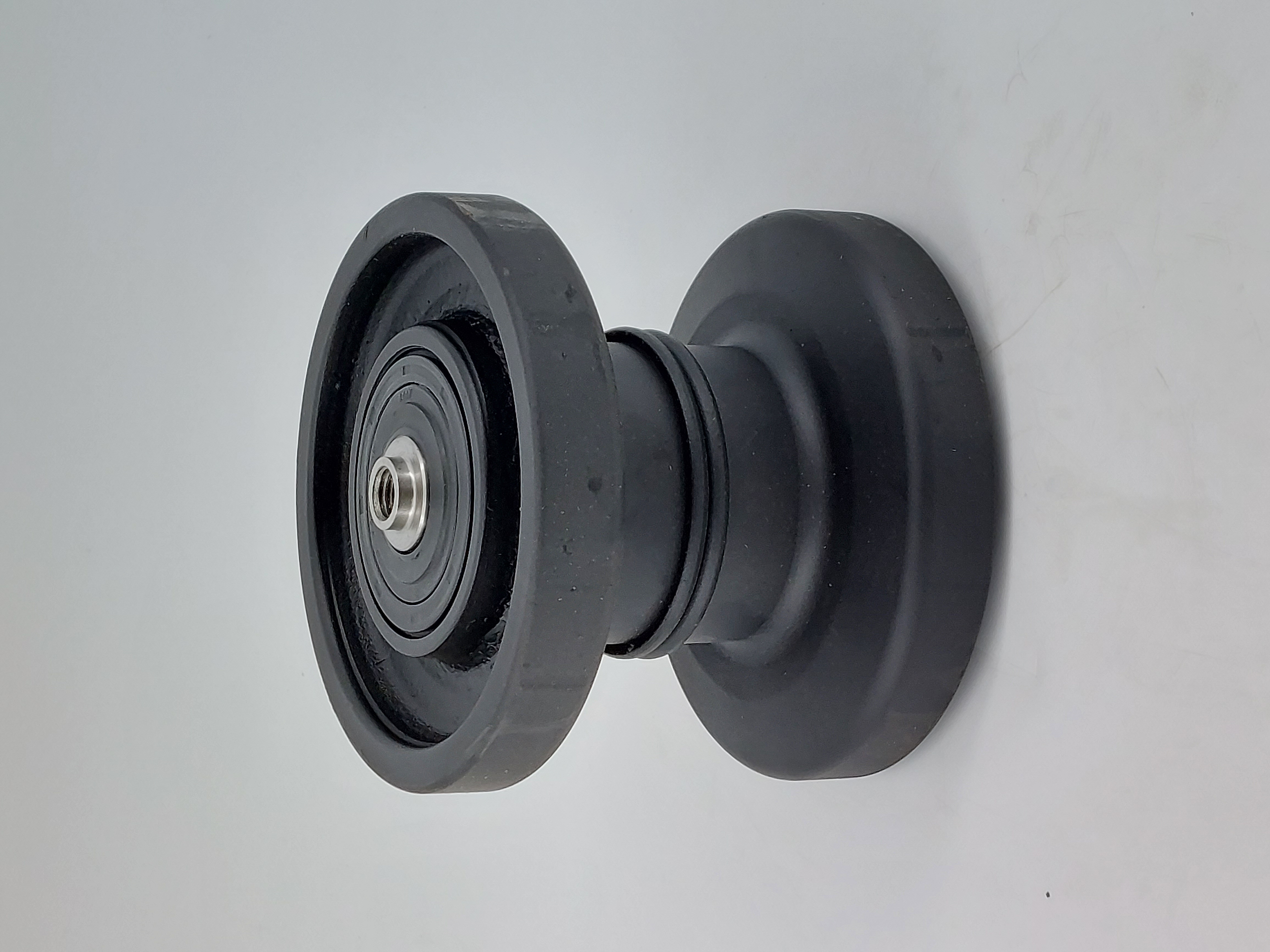 772A64-37300-EC LAUFROLLE 