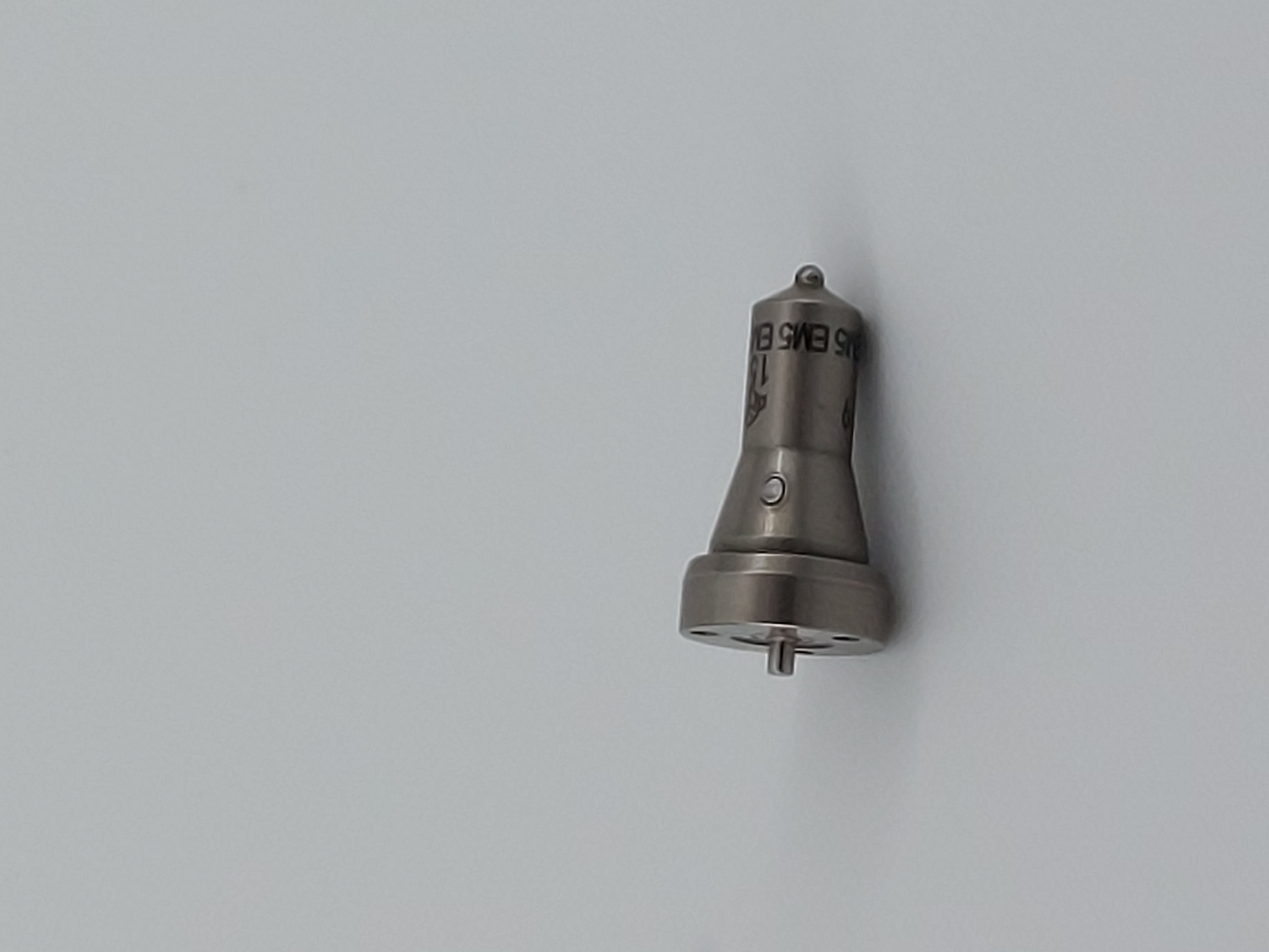 129100-53000 NOZZLE ASSY,F.INJECT 