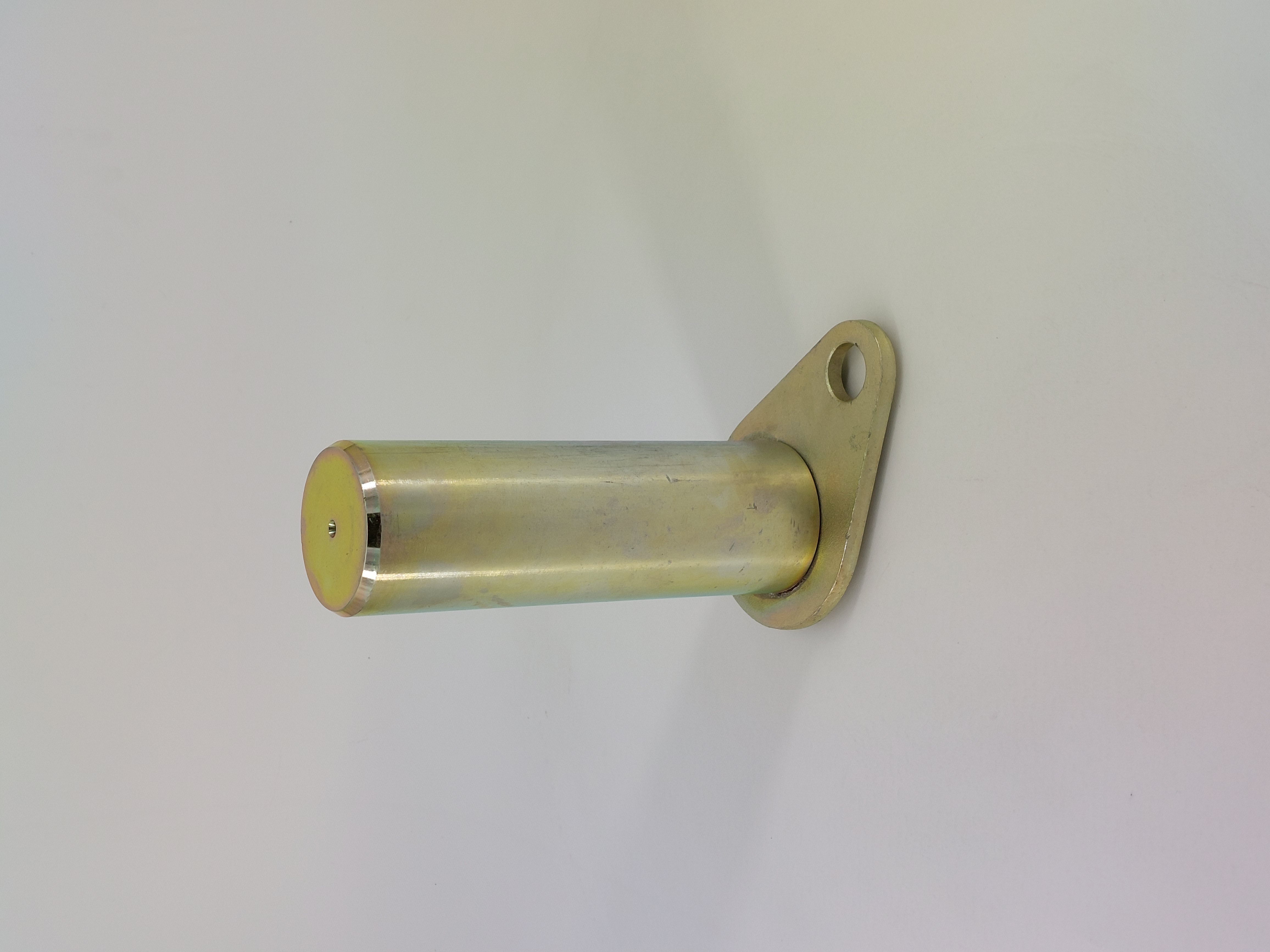 0176106055 Original Yanmar Bolzen Arm für z.B. HR32, TC75, HML32 