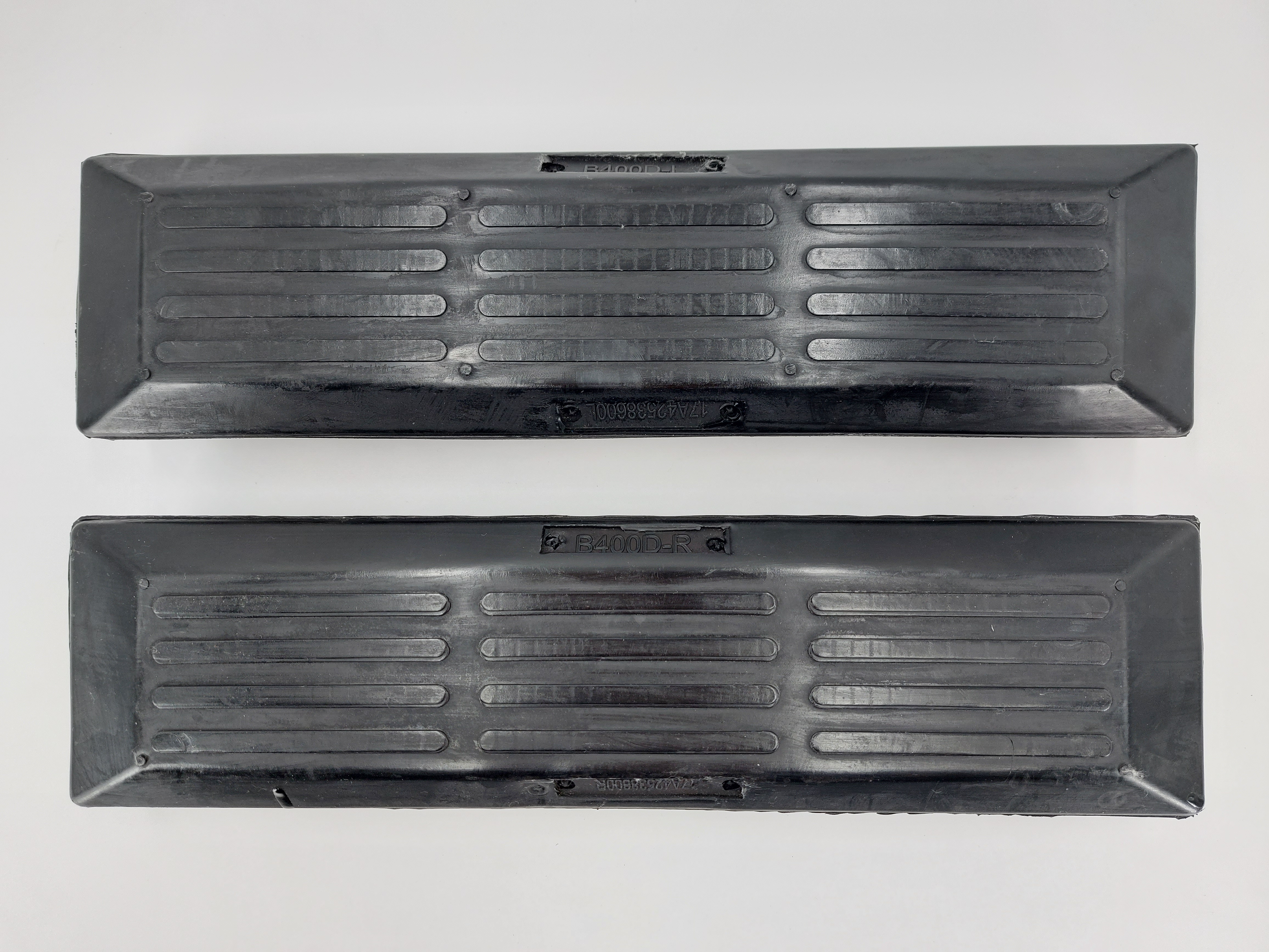17A425-38600-A-PTO SET, RUBBER PAD