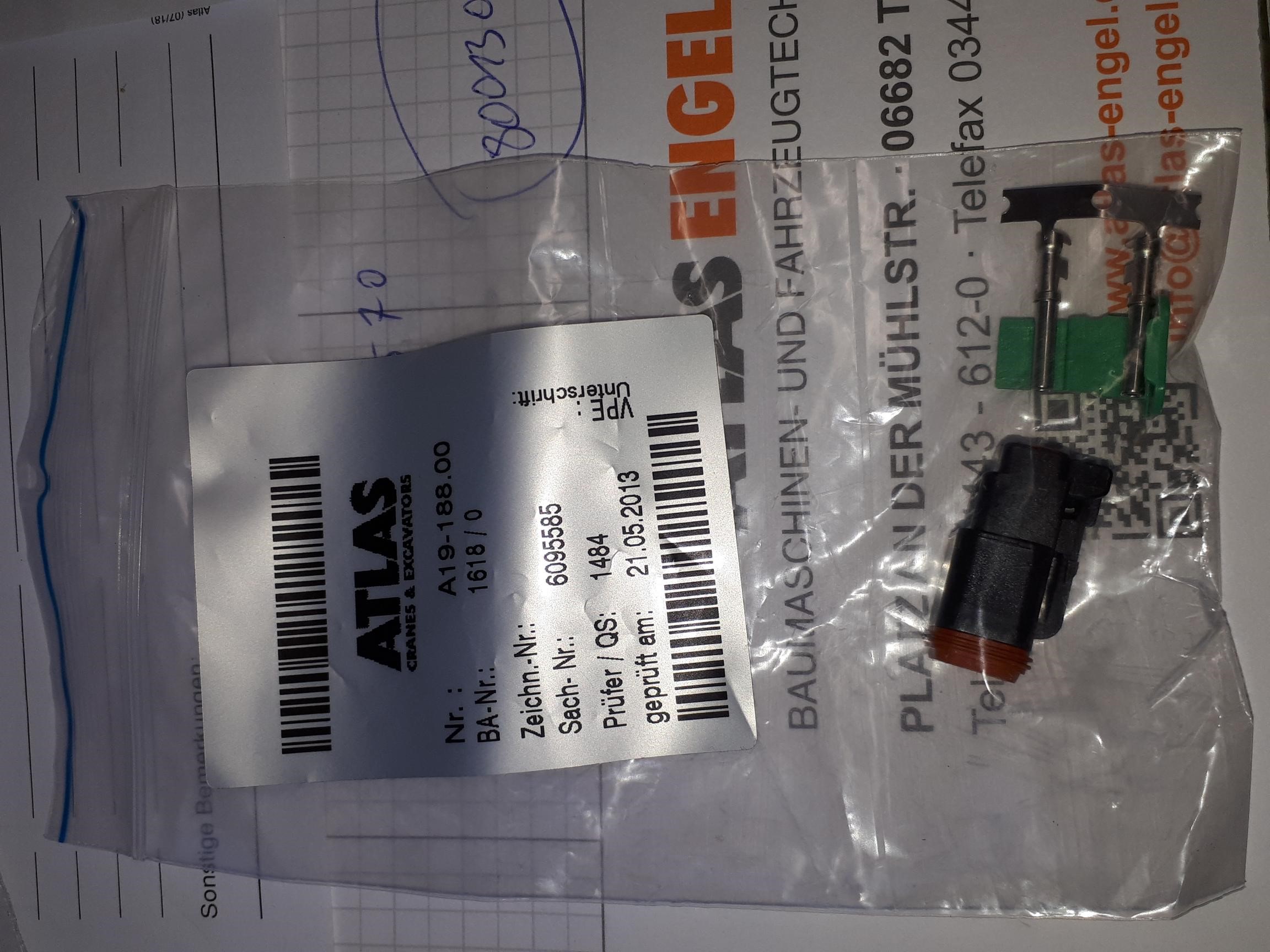 6095585 STECKERSATZ BUCHSE 2POL.